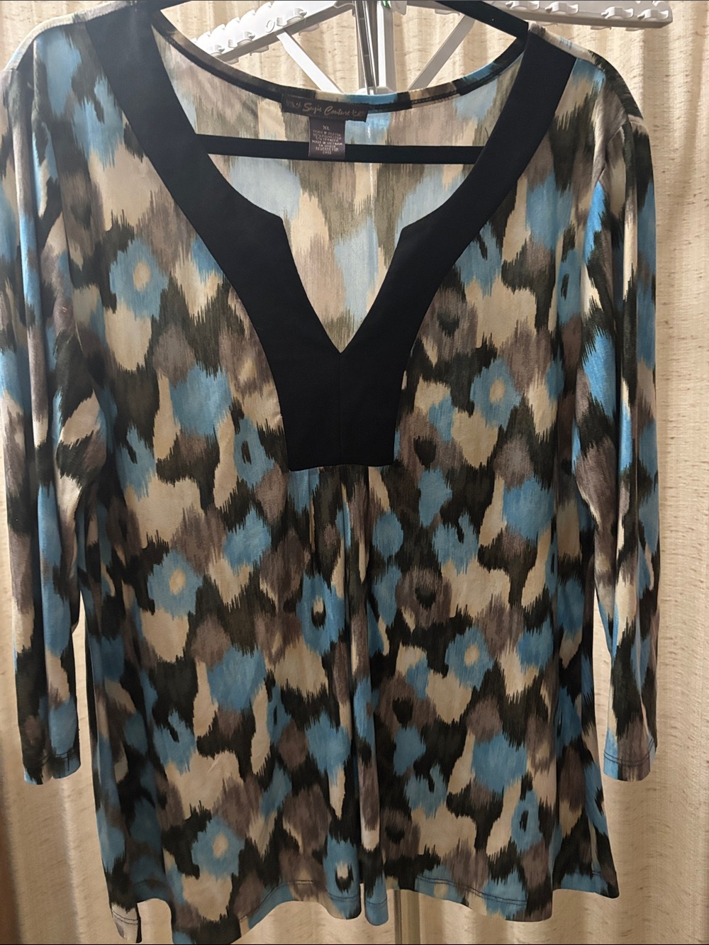 Avenue Blue Floral Print Tunic with Contrast V-Neck